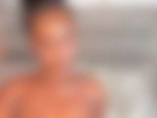 Live cam show with Dakota Wangi - Spy Granny on Streamer API