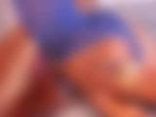 Live cam show with Dakota Wangi - Striptease on x69.live