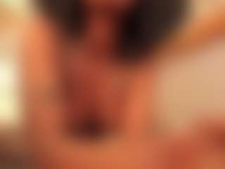 Live cam show with Dakota Wangi - Ebony on https://playwithruby.com