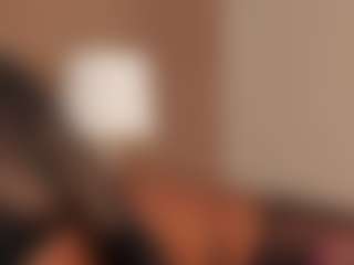 Live cam show with Dakota Wangi - Spy on camgirlchat.live
