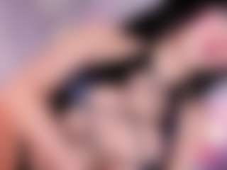 Taii-Leal's Live Sex Cam Show