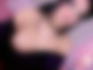 Live cam show with Taii-Leal - Drinking on madthumbs