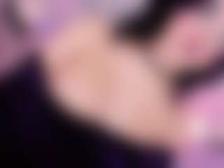 Live cam show with Taii-Leal - HD on CamwithHer