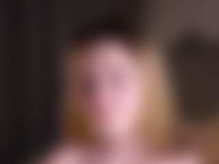 Live cam show with KanishaSkrocki - Smoking on Streamer API