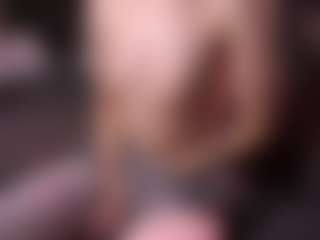 Live cam show with KanishaSkrocki - Red Hair on Soda Cam