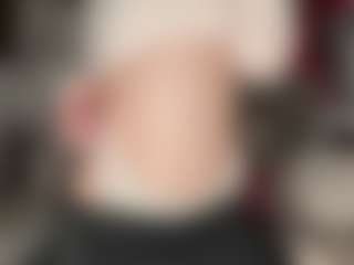 Live cam show with KanishaSkrocki - Red Hair on CamClone