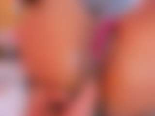 Live cam show with Karol - Colombia Young Adult on livesuperchat.net