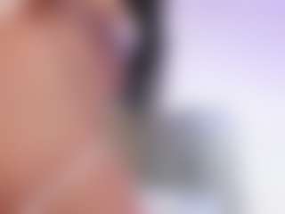 Live cam show with Karol - Colombia Young Adult on Fling VIP Chat