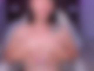 Live cam show with Megann-Williamss - Body Massage on anonymated.com