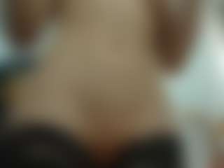 Live cam show with Von-Dee - Blonde Hair on Dare Cams