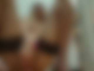 Live cam show with Von-Dee - Oil on Free Soda