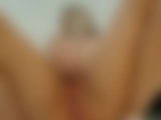 Live cam show with Von-Dee - Asshole Blonde Hair on Camsoda