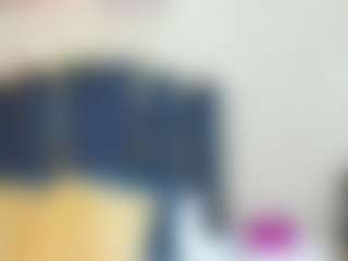 Live cam show with Aria-collin - Solo on LiveSexCams6