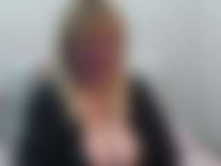 EmmaEllison's Live Sex Cam Show