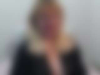 EmmaEllison's Live Sex Cam Show