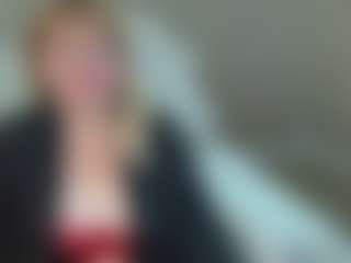 EmmaEllison's Live Sex Cam Show