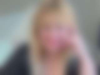 Live cam show with EmmaEllison - Interactivetoy Granny on nudelive.tv
