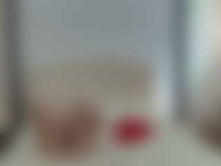 EmmaEllison's Live Sex Cam Show