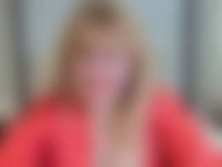 Live cam show with EmmaEllison - Granny Brown Hair on Soda Cam