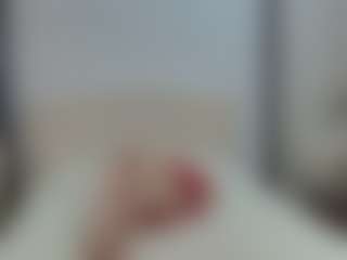 Live cam show with EmmaEllison - Granny Brown Hair on Camversity