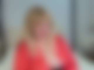 Live cam show with EmmaEllison - Granny Brown Hair on alttransgirls