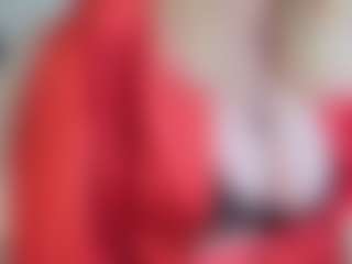 Live cam show with EmmaEllison - Mature on Camsoda