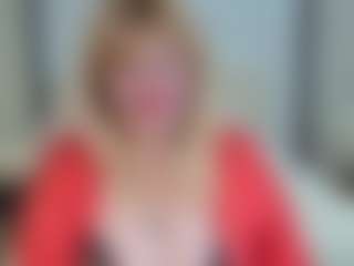 Live cam show with EmmaEllison - Granny Brown Hair on EXY