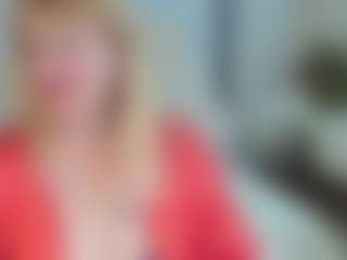 Live cam show with EmmaEllison - Mature on Camsoda