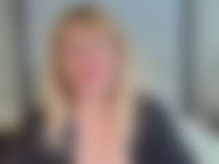 Live cam show with EmmaEllison - Hairy Pussy Brown Hair on liverealitysex.com