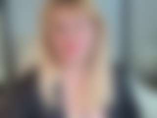 EmmaEllison's Live Sex Cam Show
