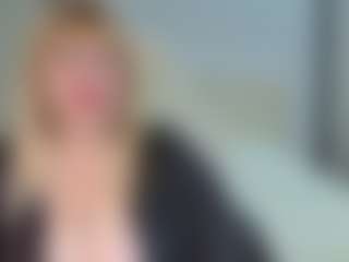 Live cam show with EmmaEllison - Granny Big Tits on Camsoda