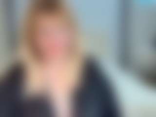 Live cam show with EmmaEllison - Granny Blonde Hair on madthumbs