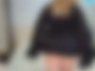 EmmaEllison's Live Sex Cam Show