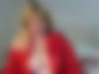 EmmaEllison's Live Sex Cam Show