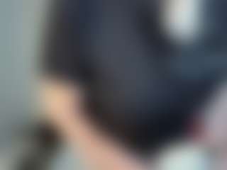 Live cam show with EmmaEllison - Strapon on Gym Cam Girls