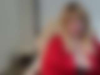 Live cam show with EmmaEllison - Striptease Granny on Dare Cams