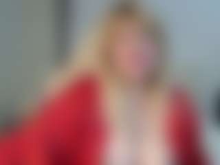 Live cam show with EmmaEllison - Striptease Granny on Dolls Live