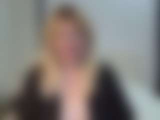 Live cam show with EmmaEllison - Granny Big Tits on CamSodaAdn