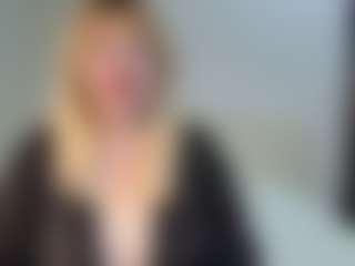 Live cam show with EmmaEllison - Granny BBW on Nude Live Now