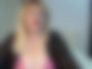EmmaEllison's Live Sex Cam Show