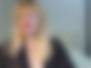 Live cam show with EmmaEllison - Granny Dildo on iamadamtest123.com
