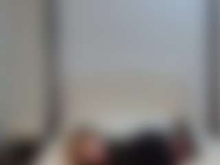 EmmaEllison's Live Sex Cam Show