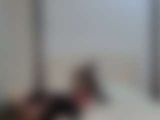 Live cam show with EmmaEllison - Granny Squirt on Nude Live Now