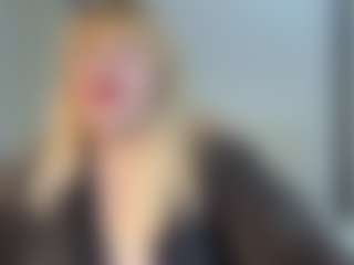Live cam show with EmmaEllison - Granny Brown Hair on Dolls Live