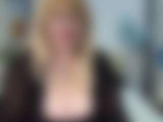 Live cam show with EmmaEllison - Granny Brown Hair on SpankPalCams
