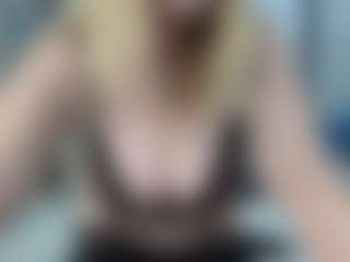 EmmaEllison's Live Sex Cam Show