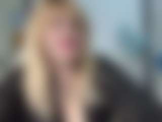 Live cam show with EmmaEllison - Granny Dildo on fapnchat
