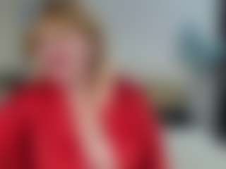 Live cam show with EmmaEllison - Granny BBW on CamSodaAdn