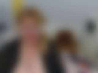 Live cam show with EmmaEllison - Granny Big Tits on Camsoda
