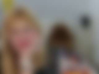 Live cam show with EmmaEllison - Handjob on Fling VIP Chat